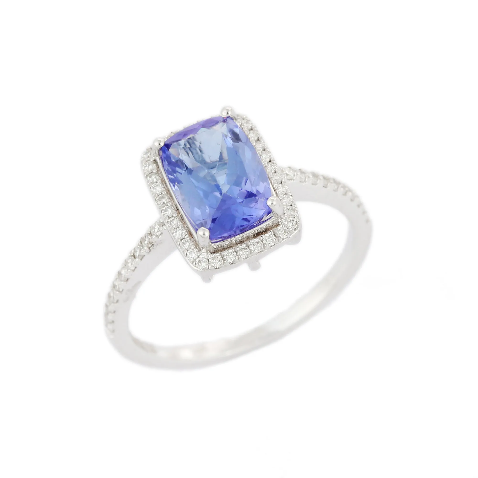 18K White Gold Tanzanite Ring