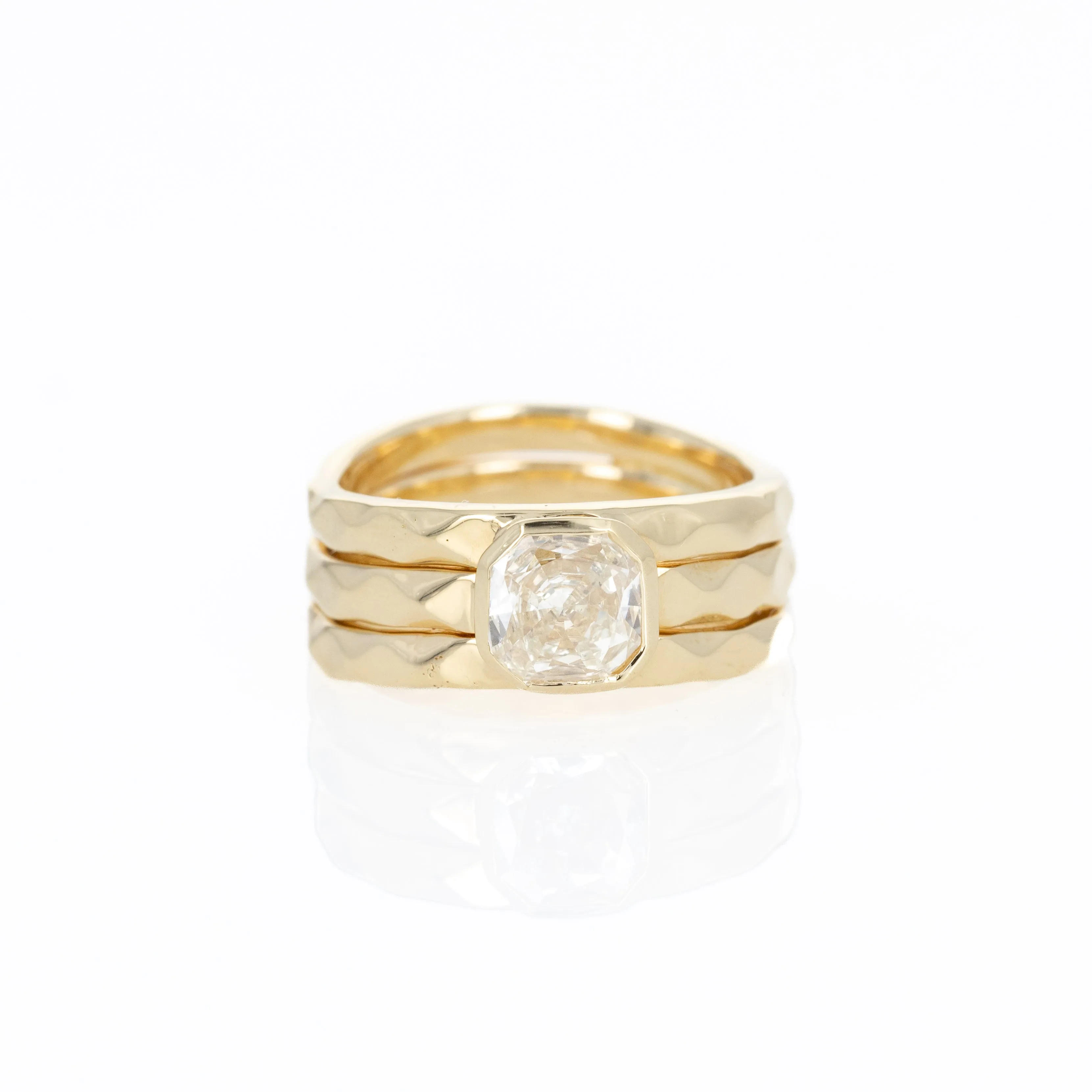 18K Yellow Gold 0.80 Carat Asscher Diamond Ring