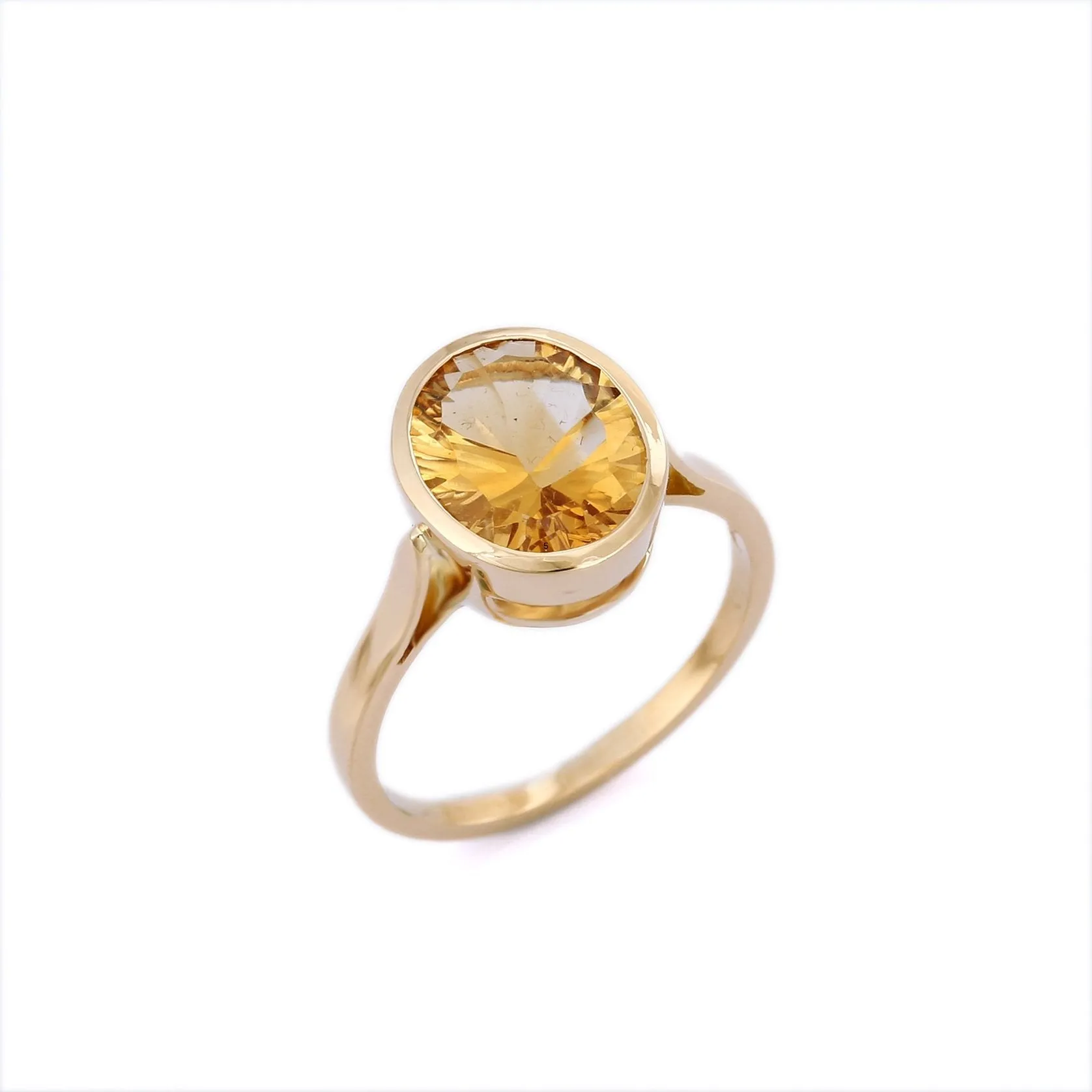 18K Yellow Gold Citrine Ring