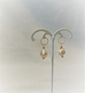 Alice Rose Jewellery - Circle Pearl Earrings