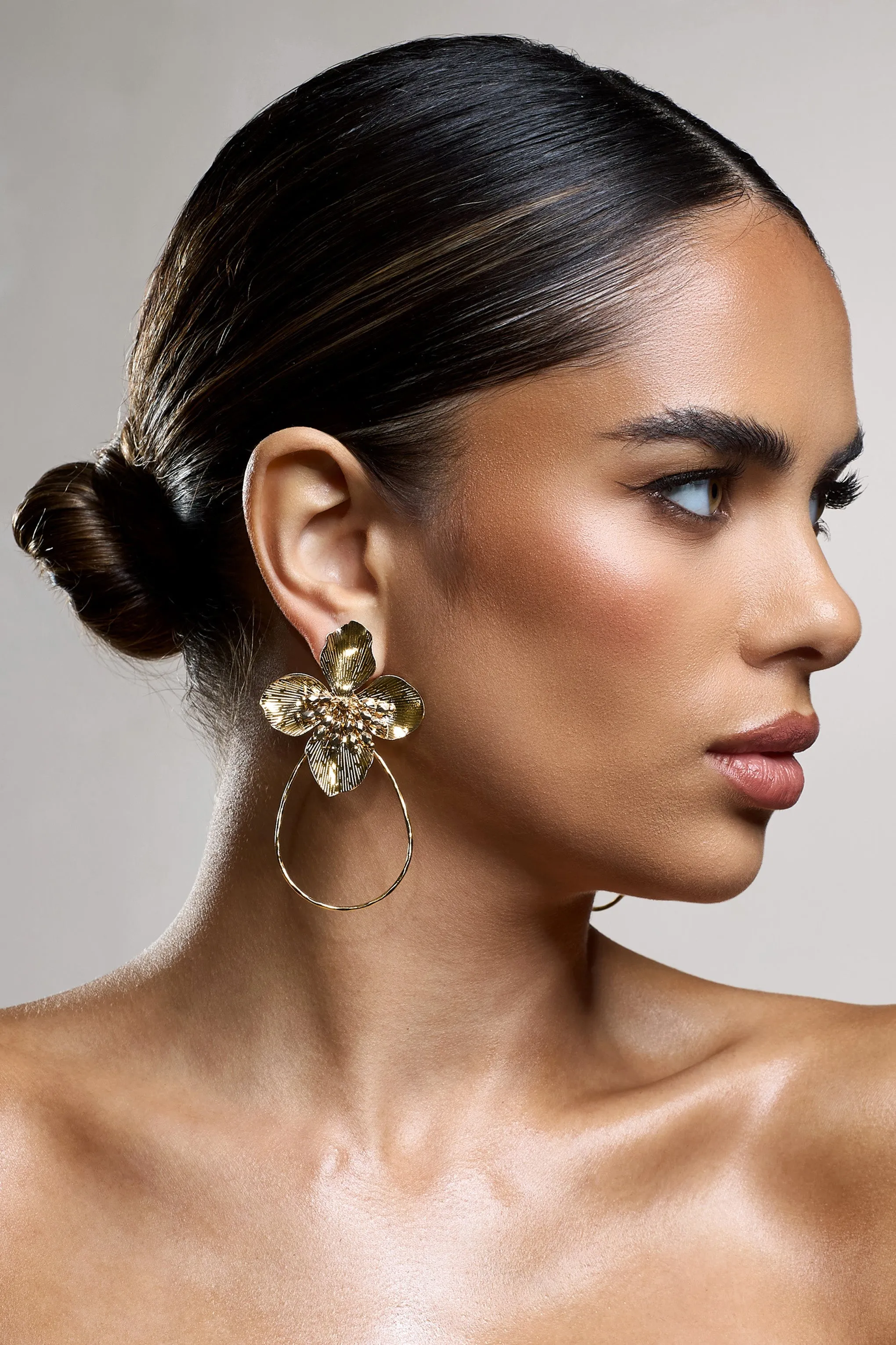 Augustina | Gold Flower Drop Earrings