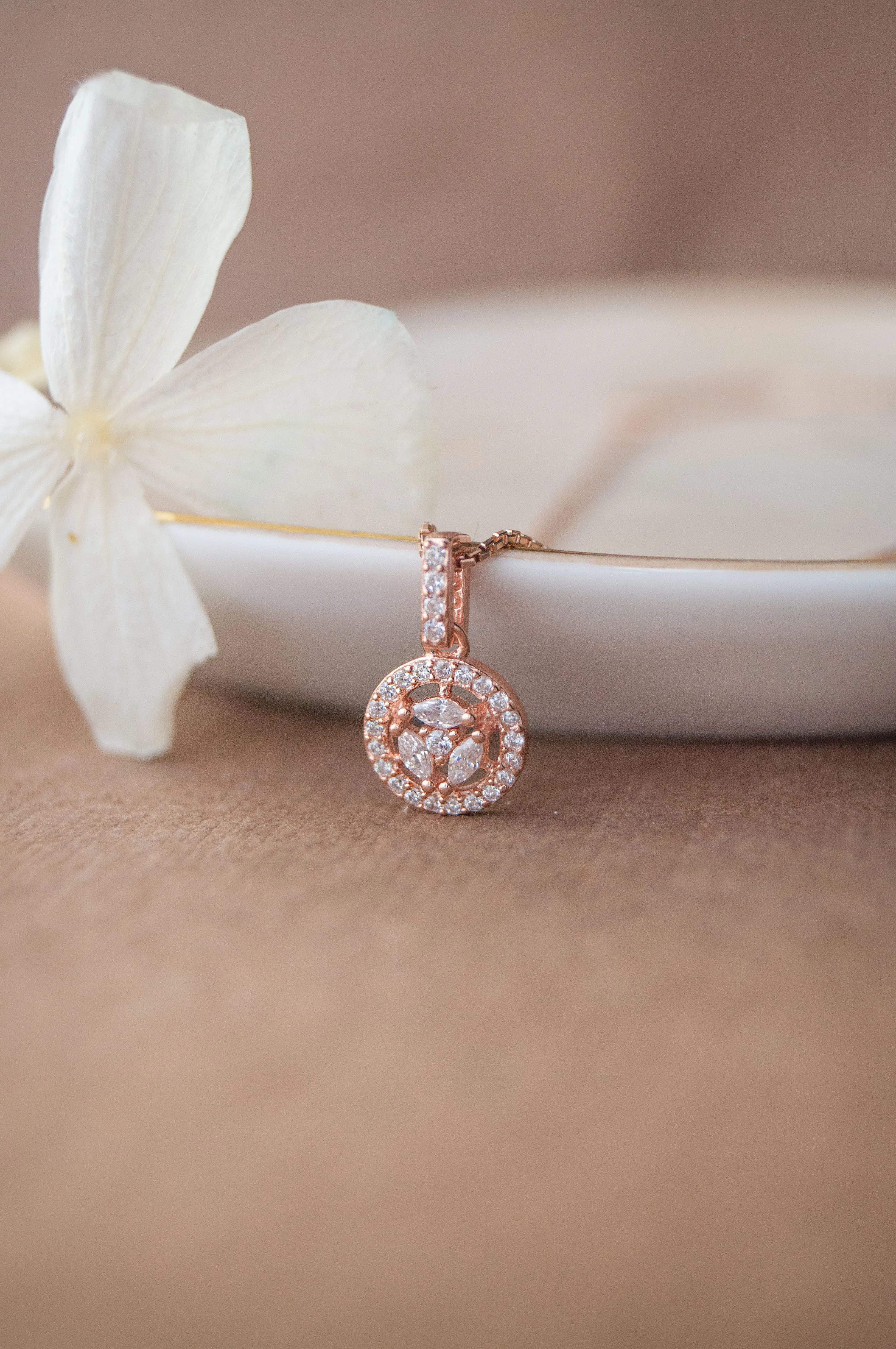 Circular Floret Rose Gold Plated Sterling Silver Pendant Set