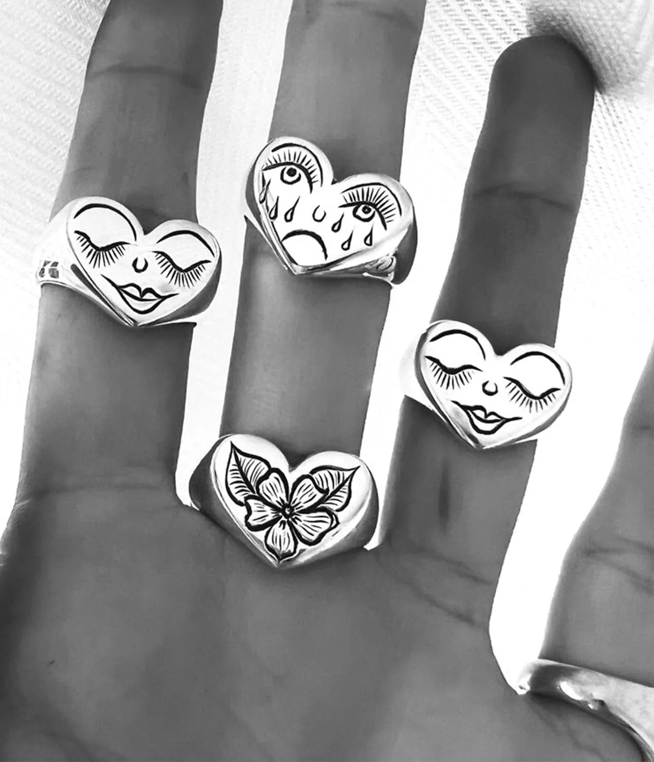 CRY BABY RING- SILVER