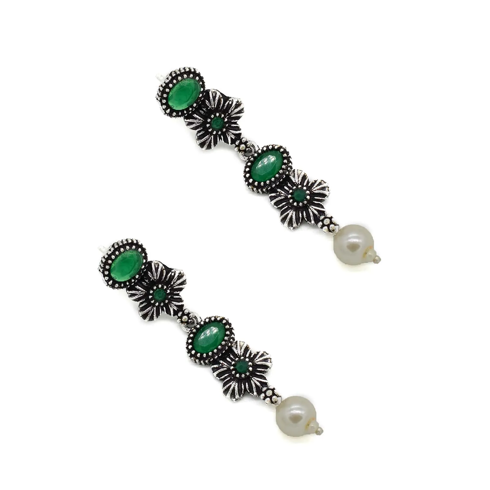 Ekladh Green Stone Silver Pearl Necklace Set