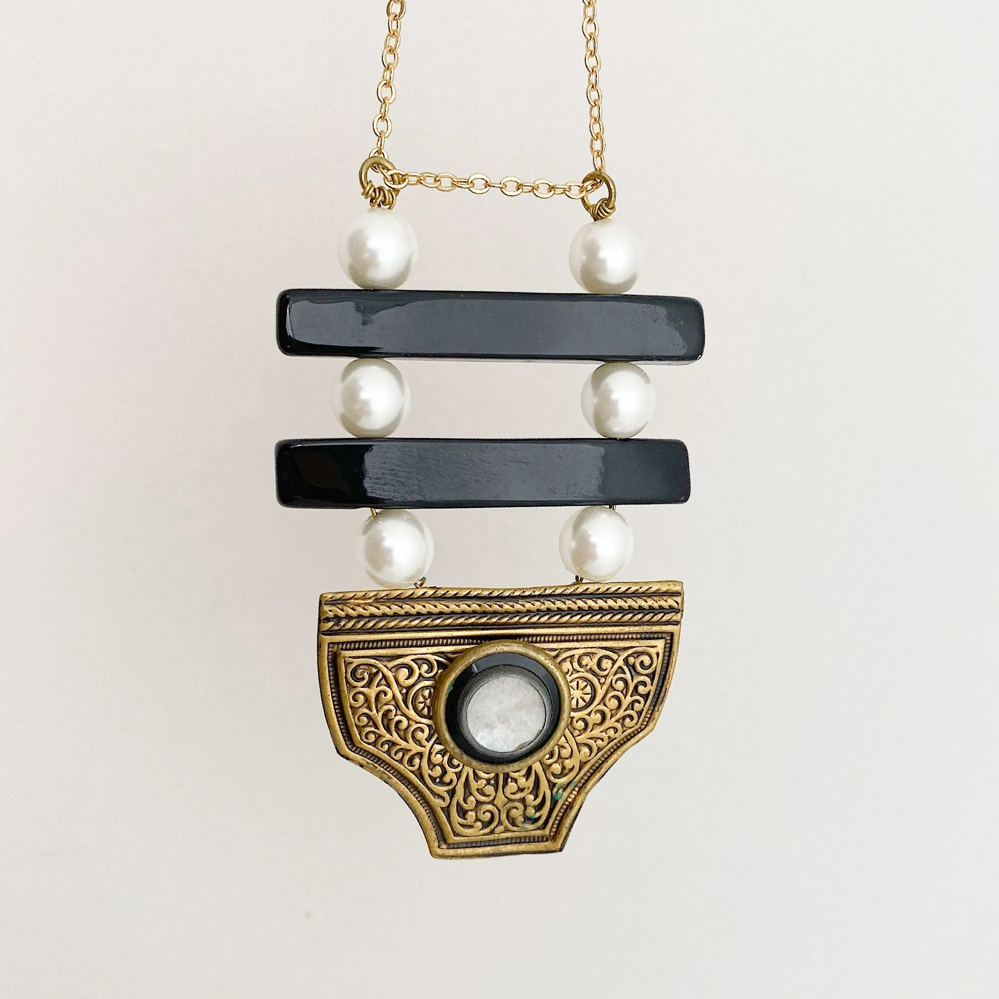 HAYES vintage brass buckle necklace