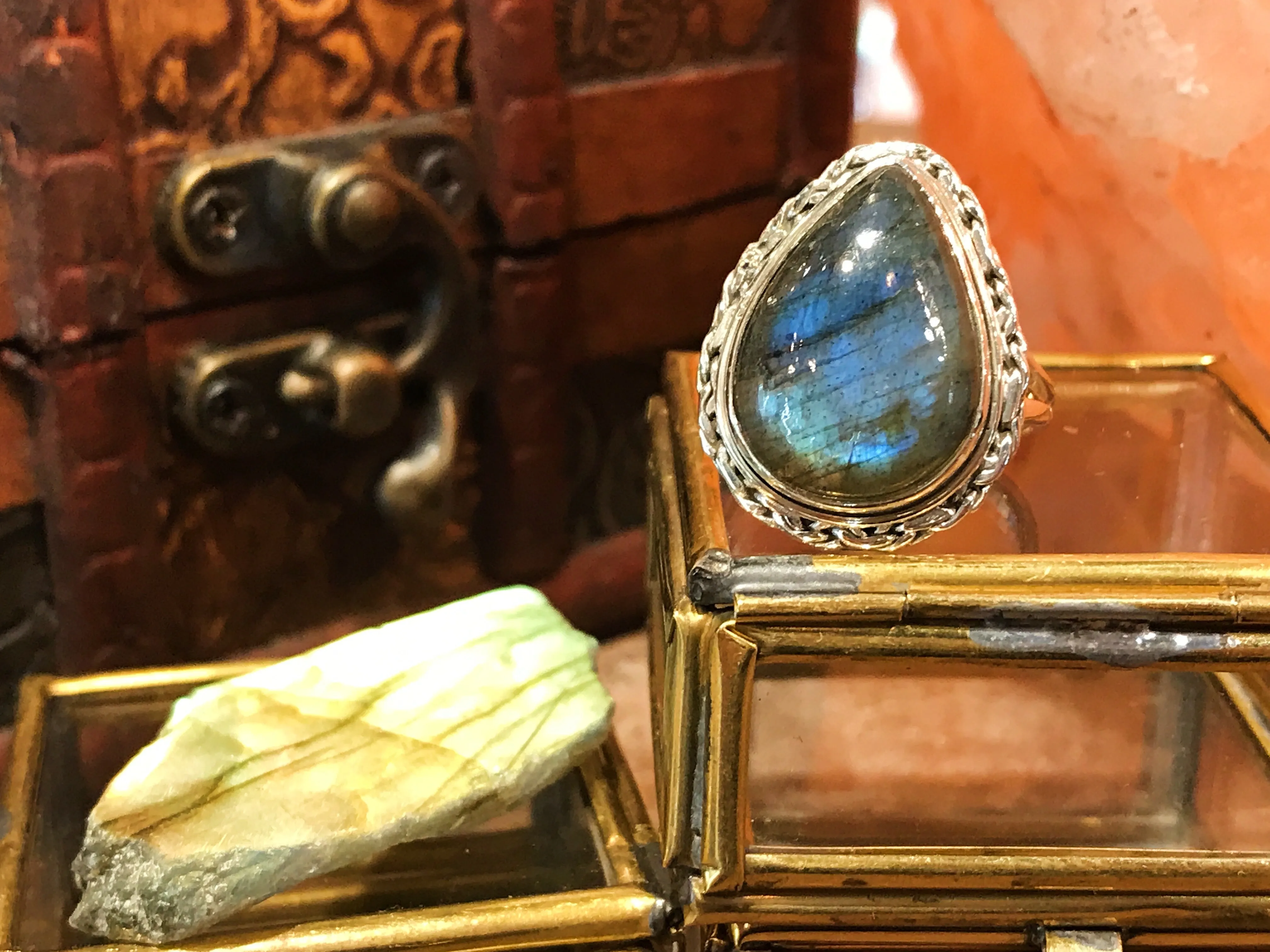 Labradorite Auriol Ring - Teardrop / Oval