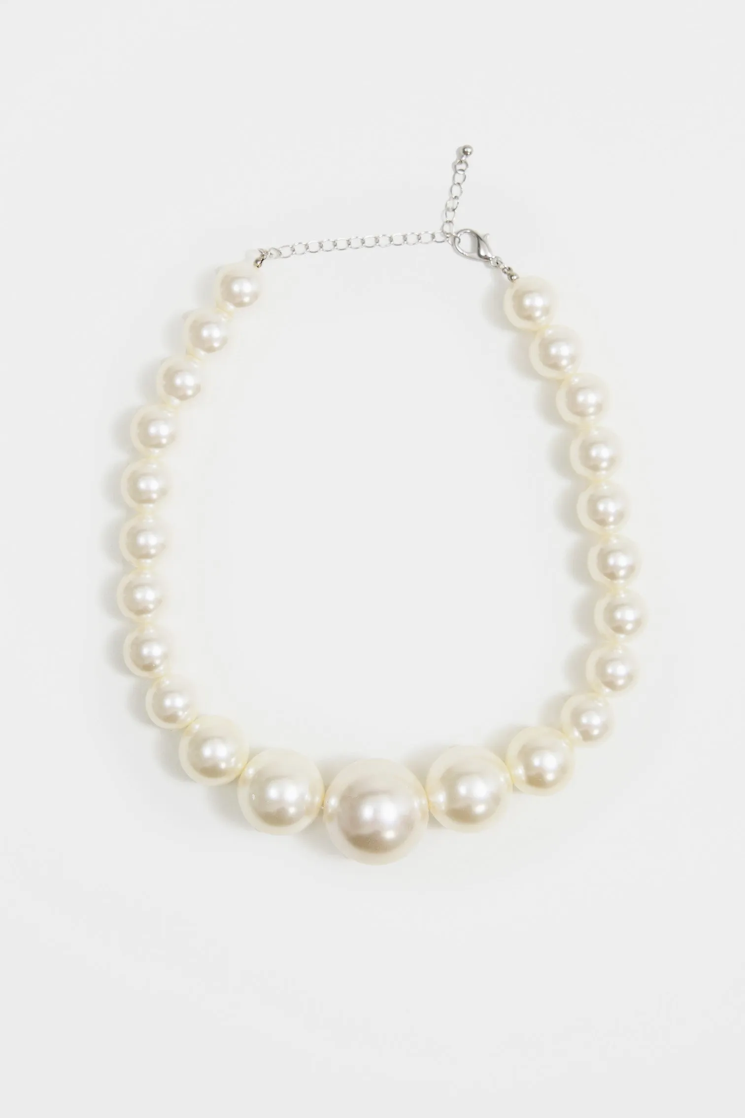 Madeline Necklace - Pearl