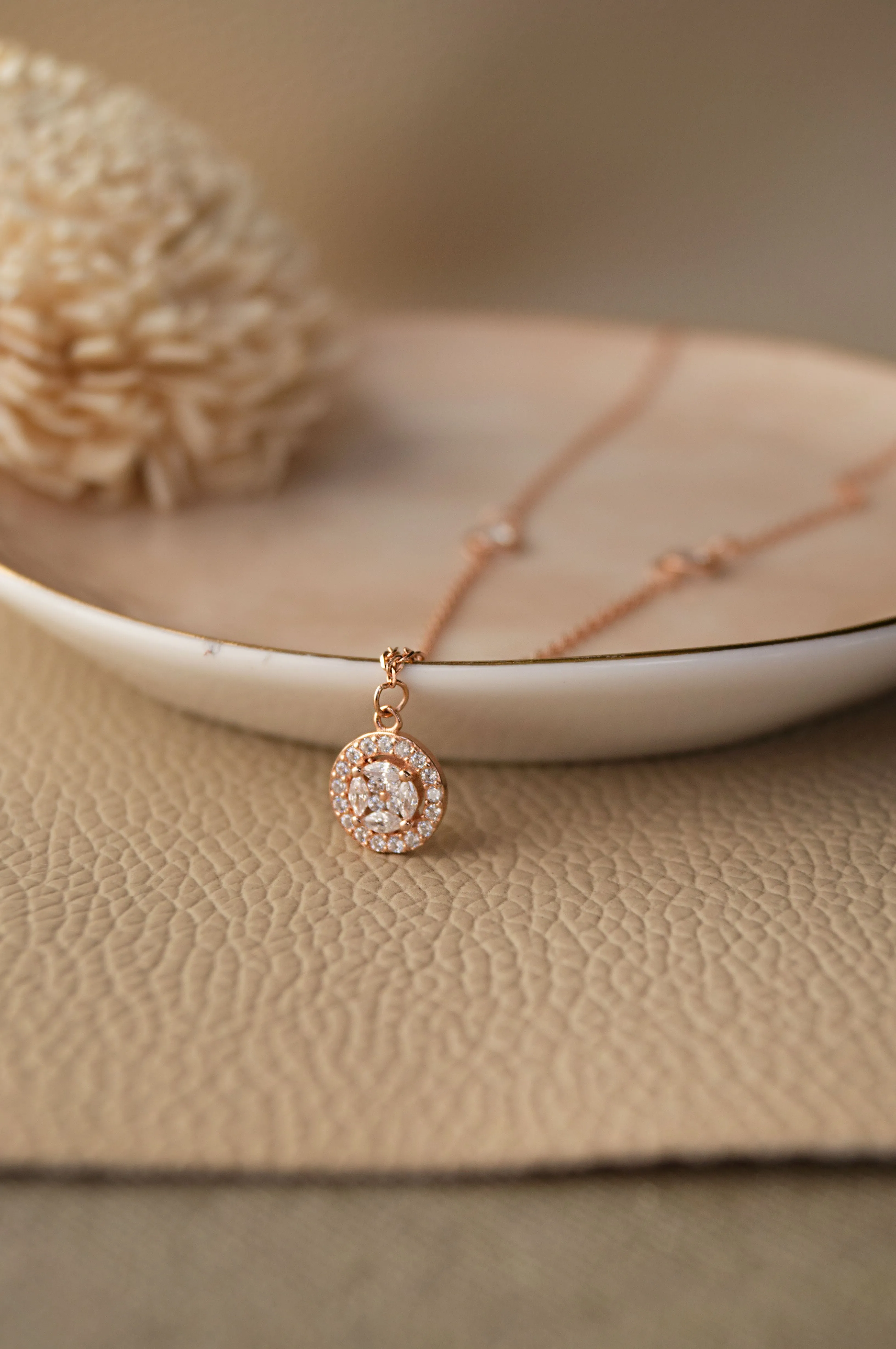 Minimal Cluster Rose Gold Plated Sterling Silver Chain Necklace