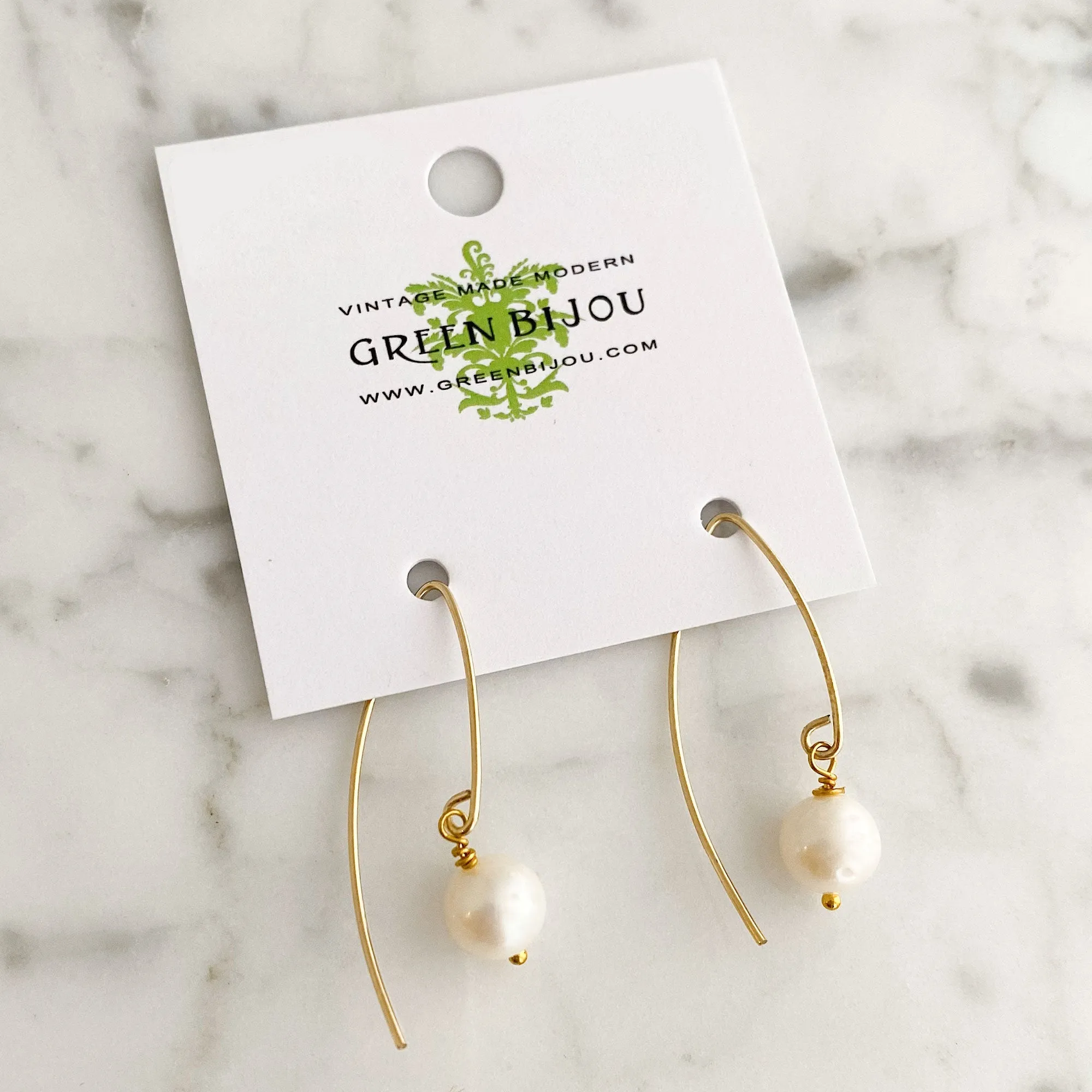 NEVE gold freshwater pearl earrings