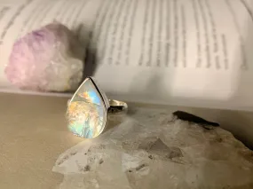 Raw Moonstone Akoni Ring - Med. Drop (US 6 & 6.5)