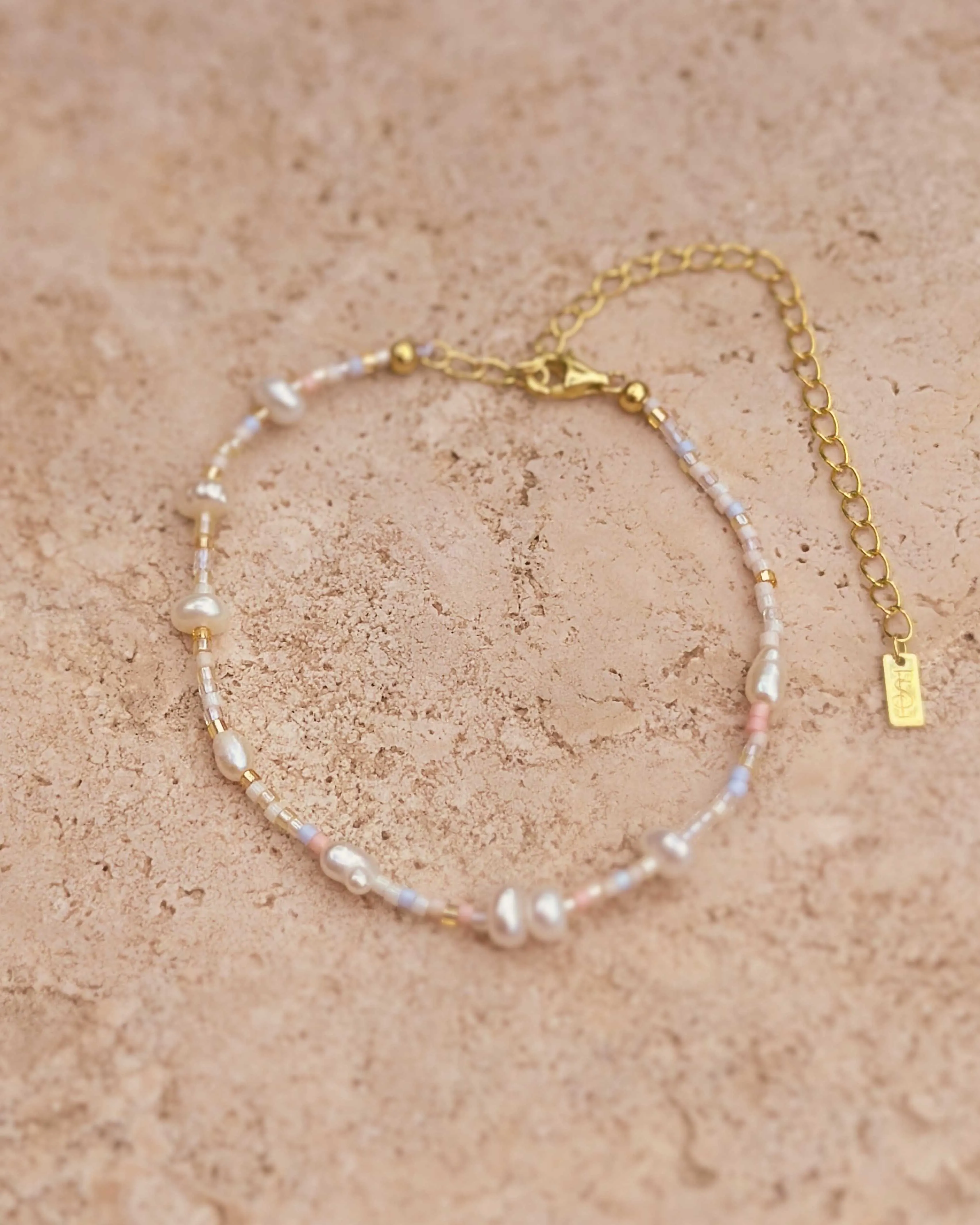 SAKURA - PEARL BEAD BRACELET