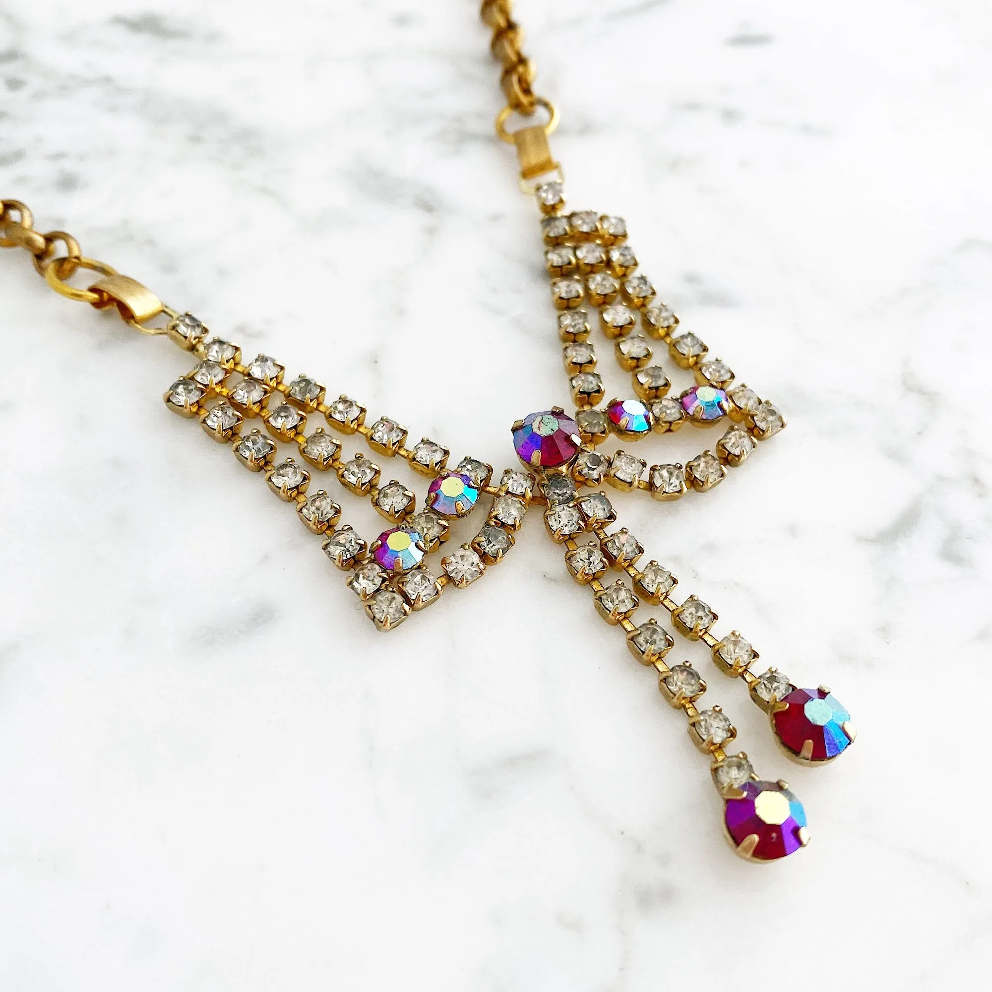 STEPHANIE rhinestone V necklace