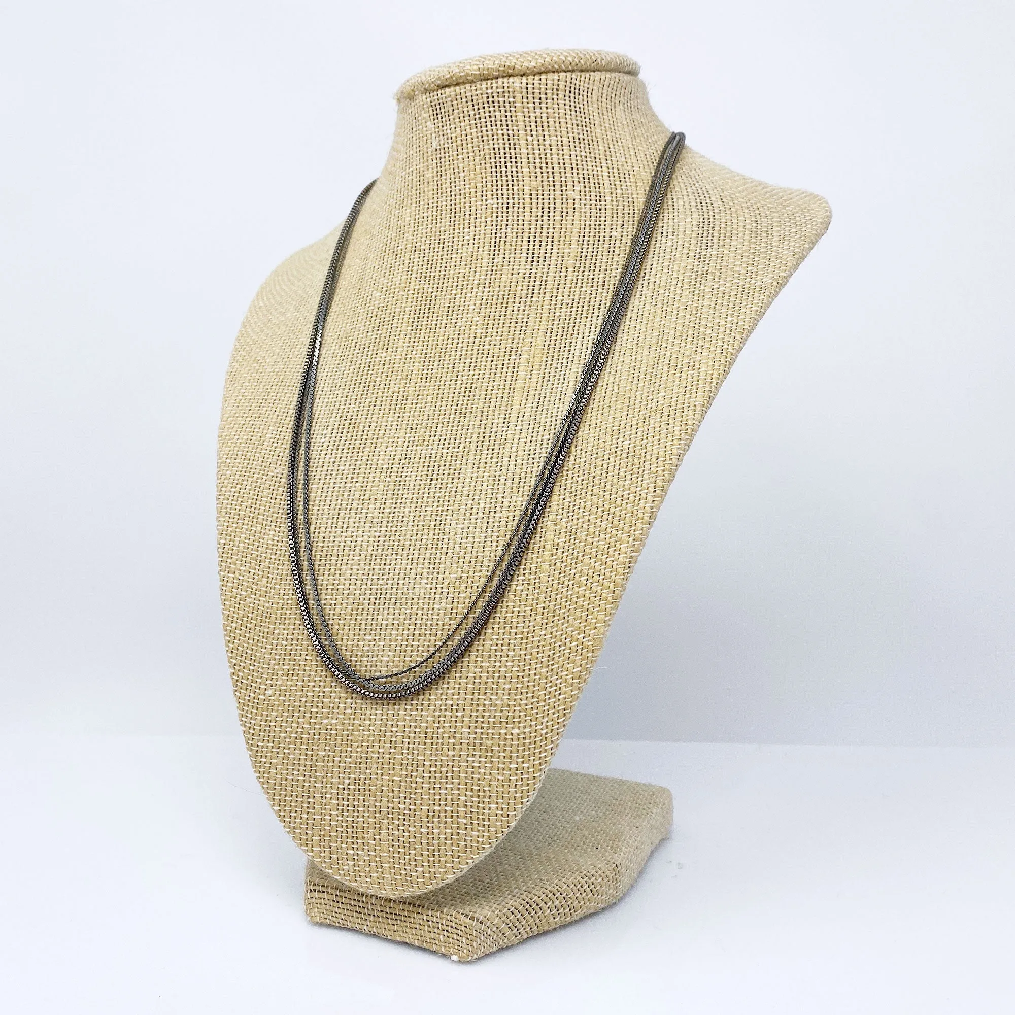 TONKA short layered herringbone necklace