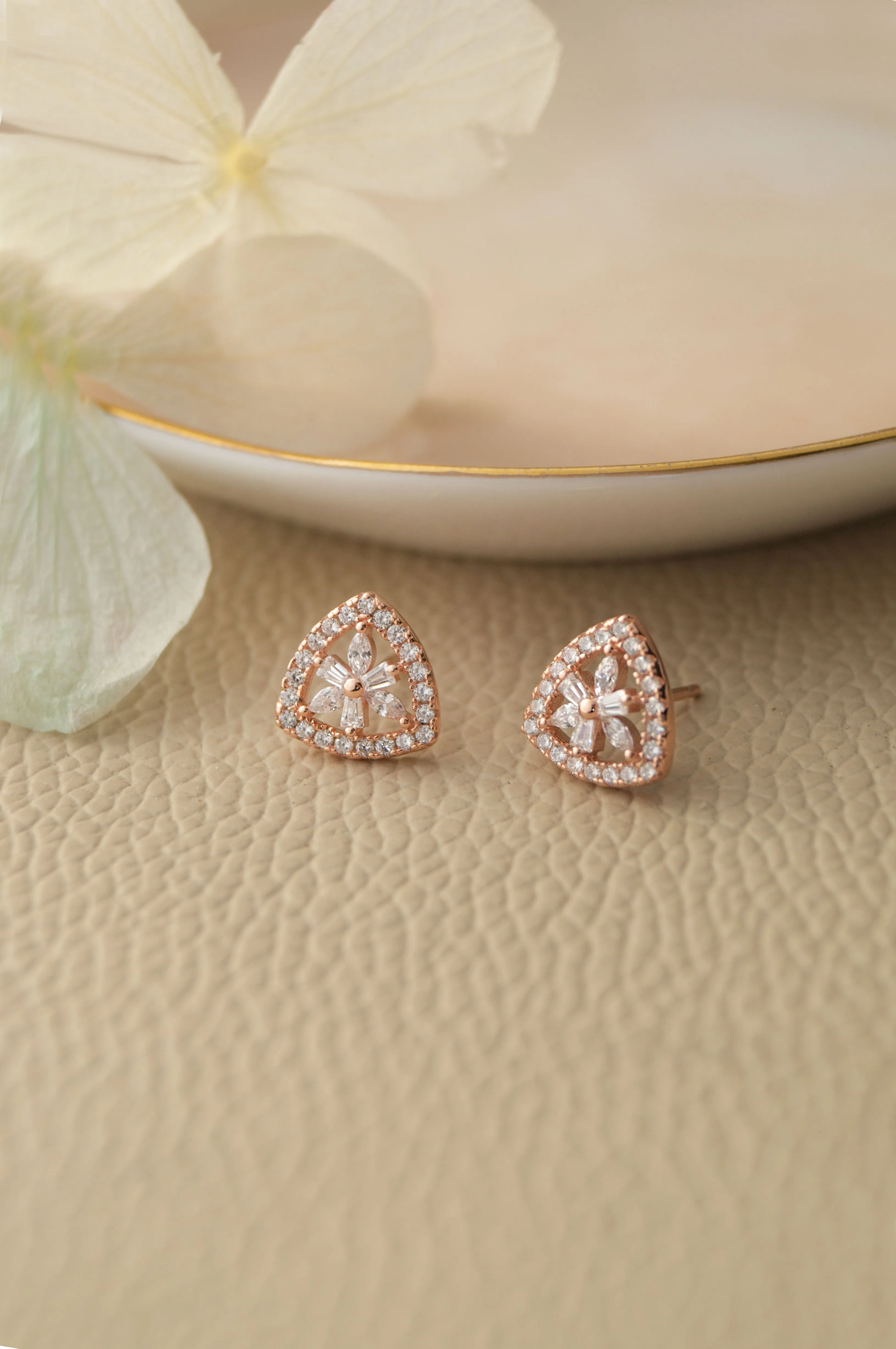 Triangular Flower Rose Gold Plated Sterling Silver Pendant Set