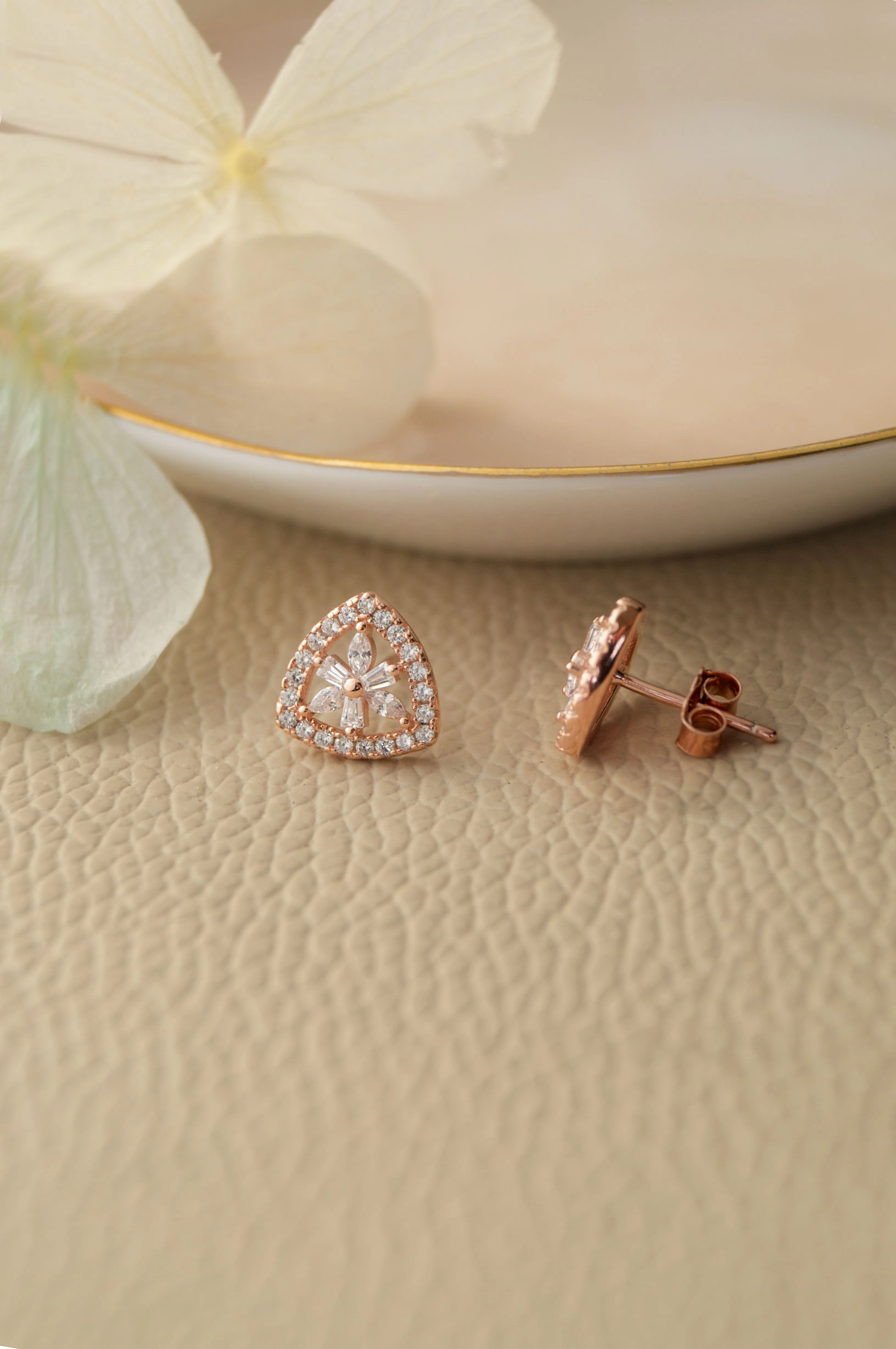 Triangular Flower Rose Gold Plated Sterling Silver Pendant Set